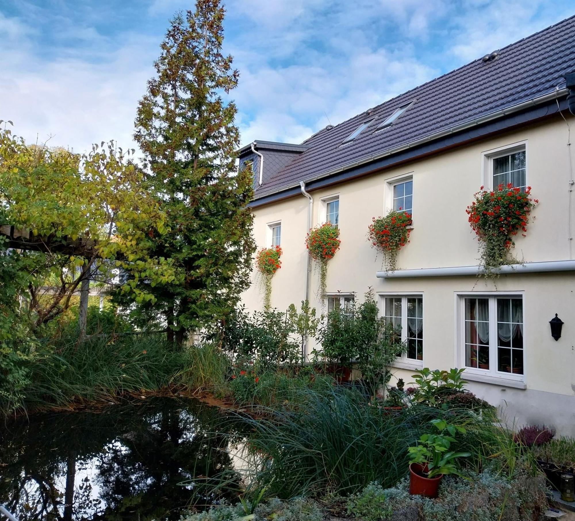 Landhotel Waldschloesschen Mit Gaststube Sohland an der Spree Exterior foto
