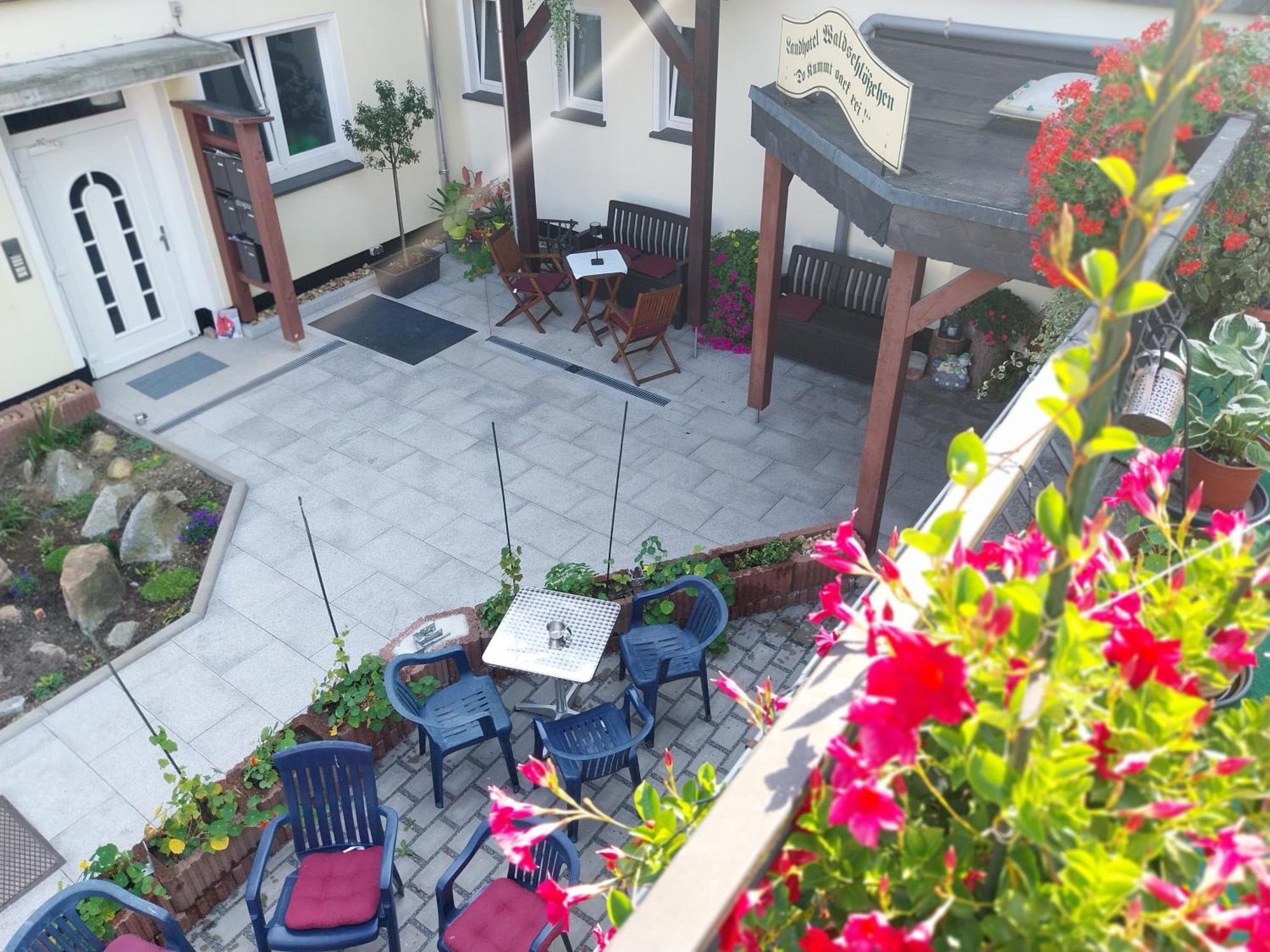Landhotel Waldschloesschen Mit Gaststube Sohland an der Spree Exterior foto