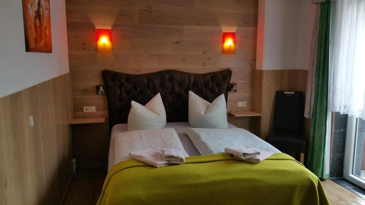 Landhotel Waldschloesschen Mit Gaststube Sohland an der Spree Exterior foto